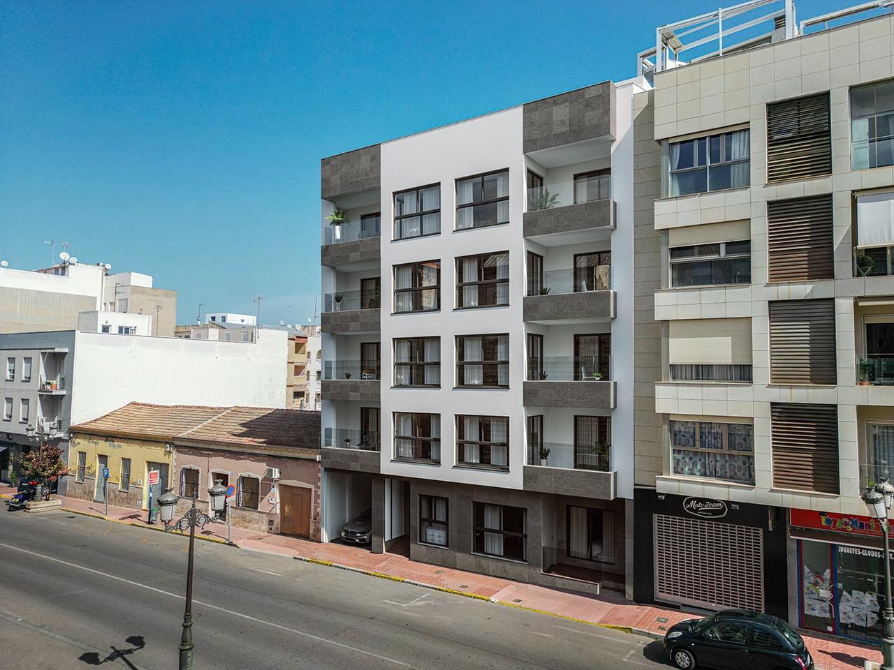 For sale - 3 Bedroom 2 Bathroom Apartment in Guardamar del Segura - Pueblo  - Alicante