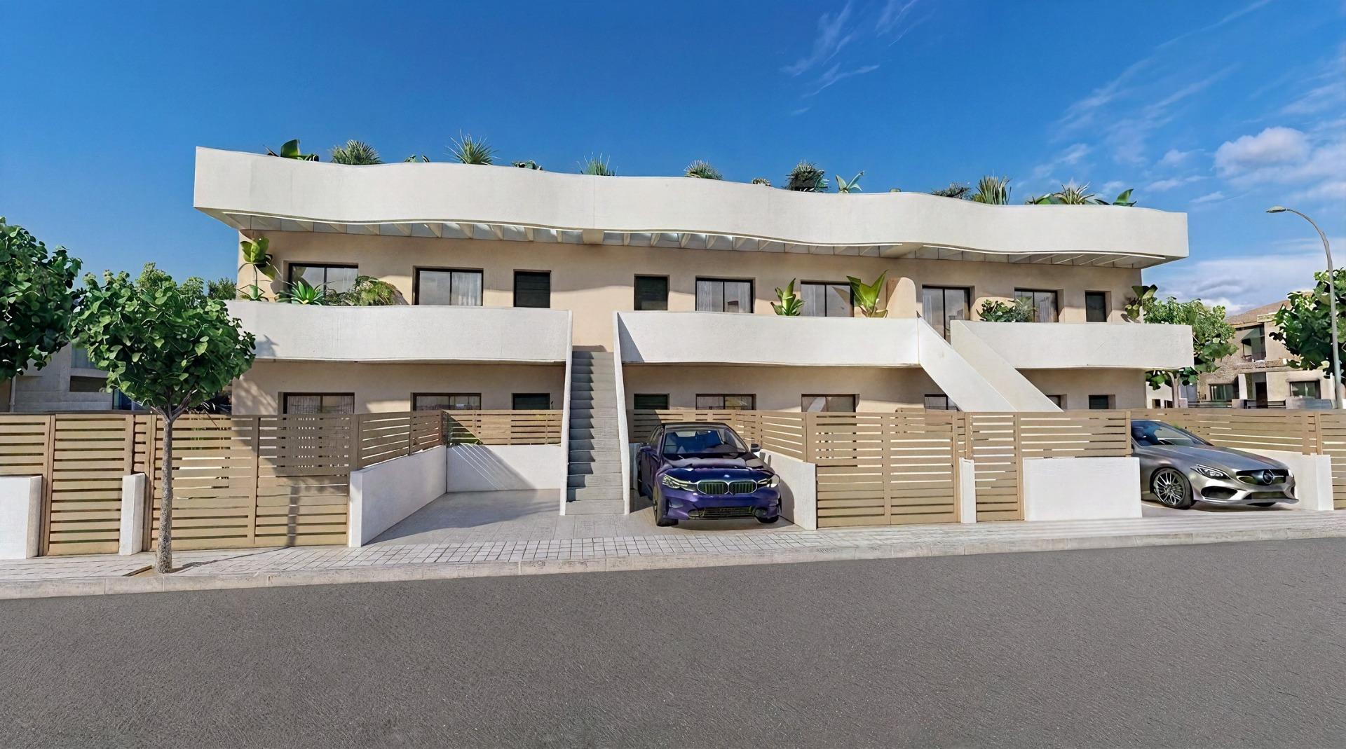 For sale - 3 Bedroom 2 Bathroom Bungalow in Pilar de La Horadada - parques de Andromeda  - Alicante