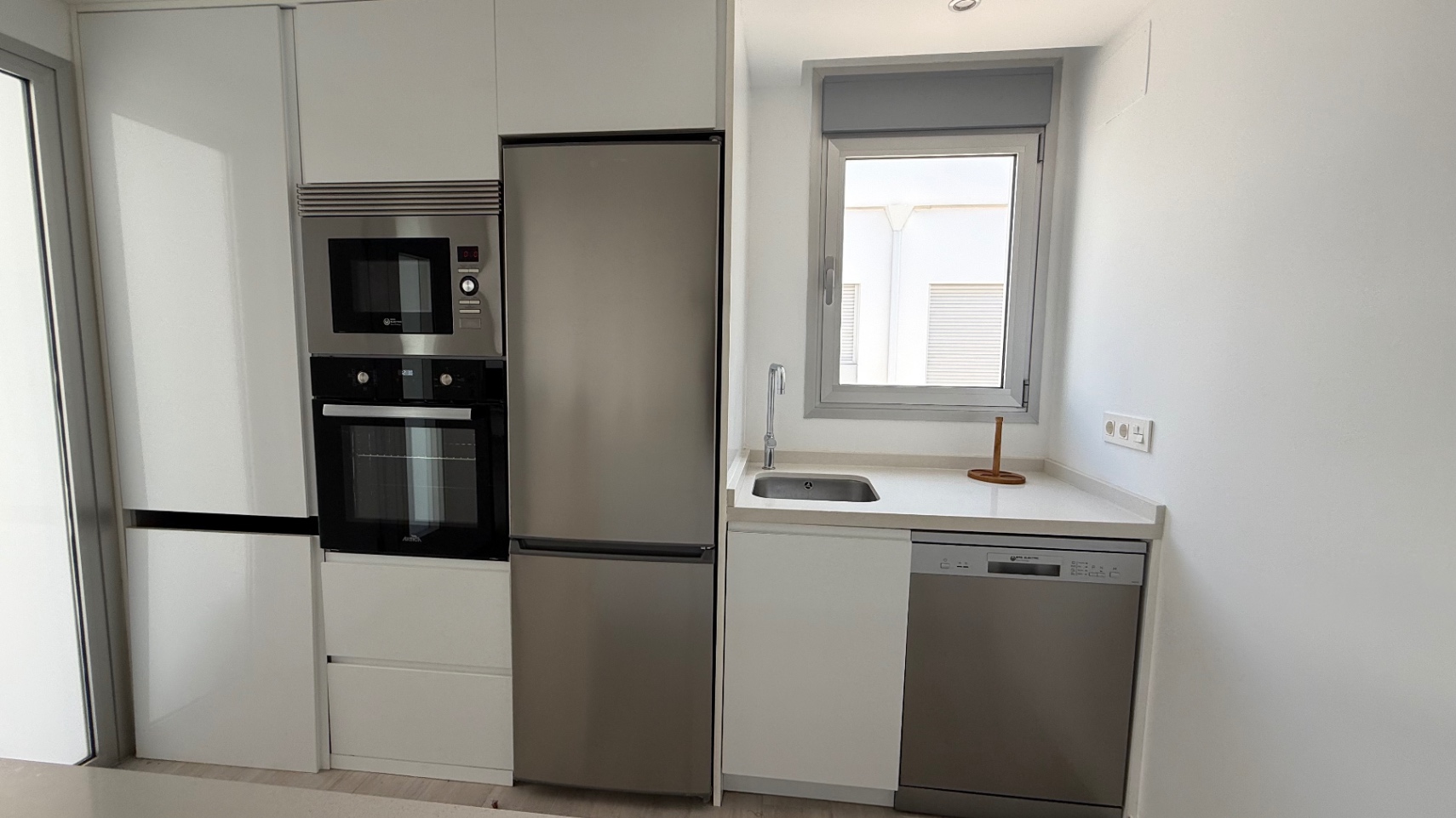 For sale - 5 Bedroom 3 Bathroom Town House in Orihuela - Inland  - Alicante