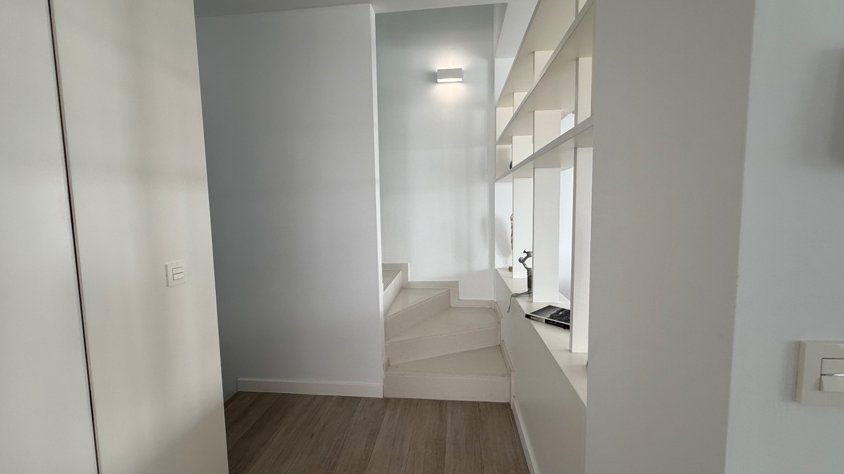 For sale - 5 Bedroom 3 Bathroom Town House in Orihuela - Inland  - Alicante