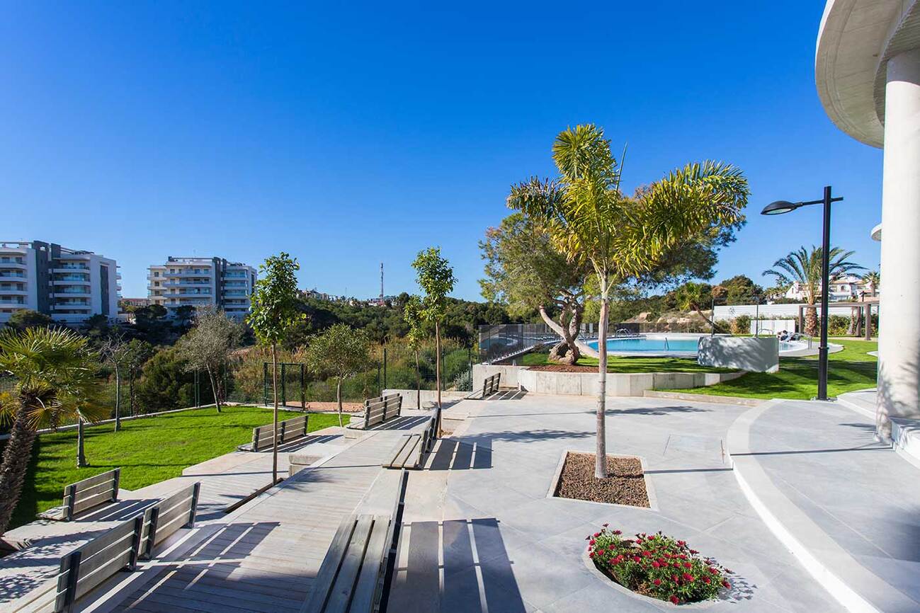 For sale - 3 Bedroom 2 Bathroom Apartment in Orihuela Costa - Los Dolses  - Alicante