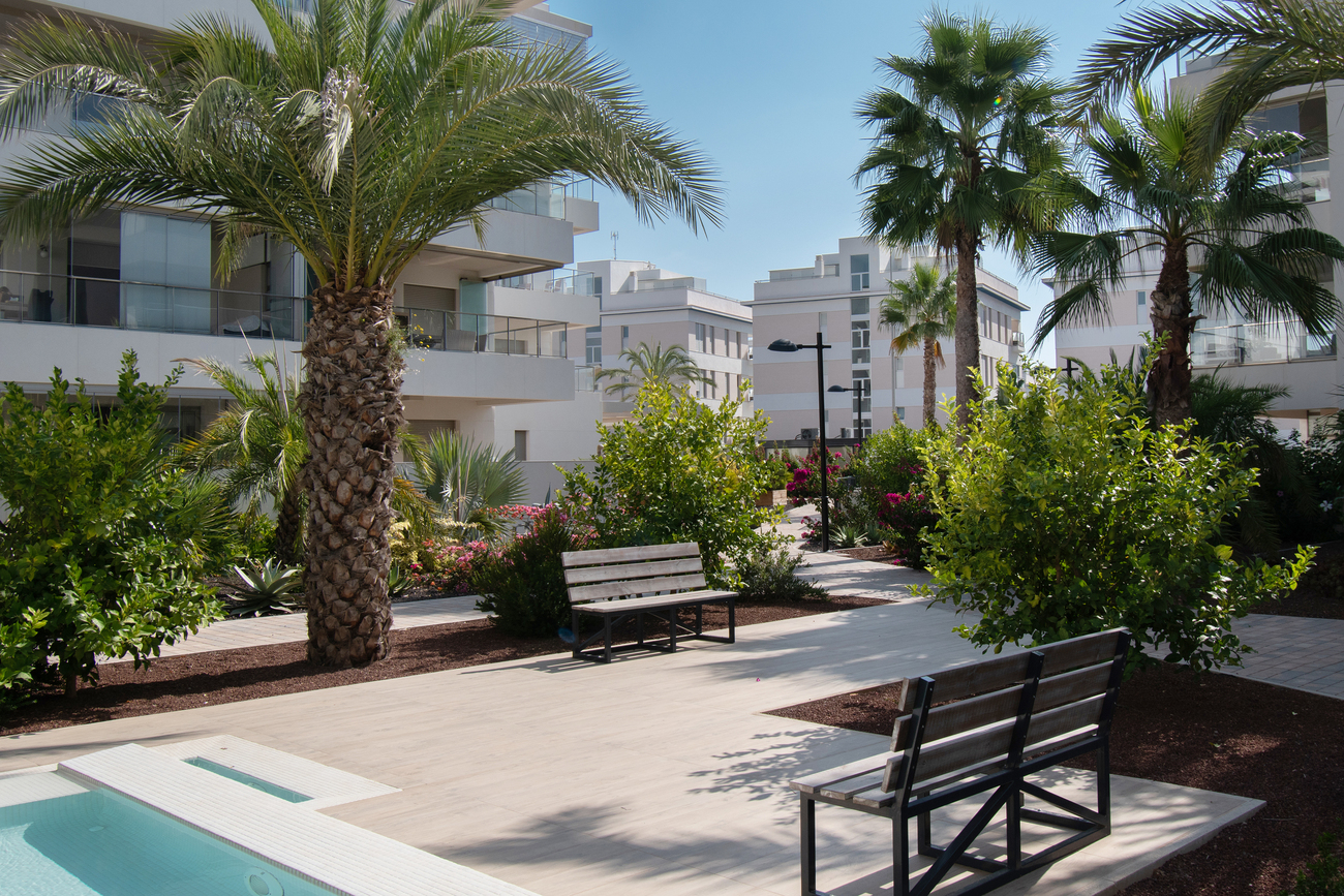 For sale - 3 Bedroom 2 Bathroom Apartment in Orihuela Costa - Los Dolses  - Alicante