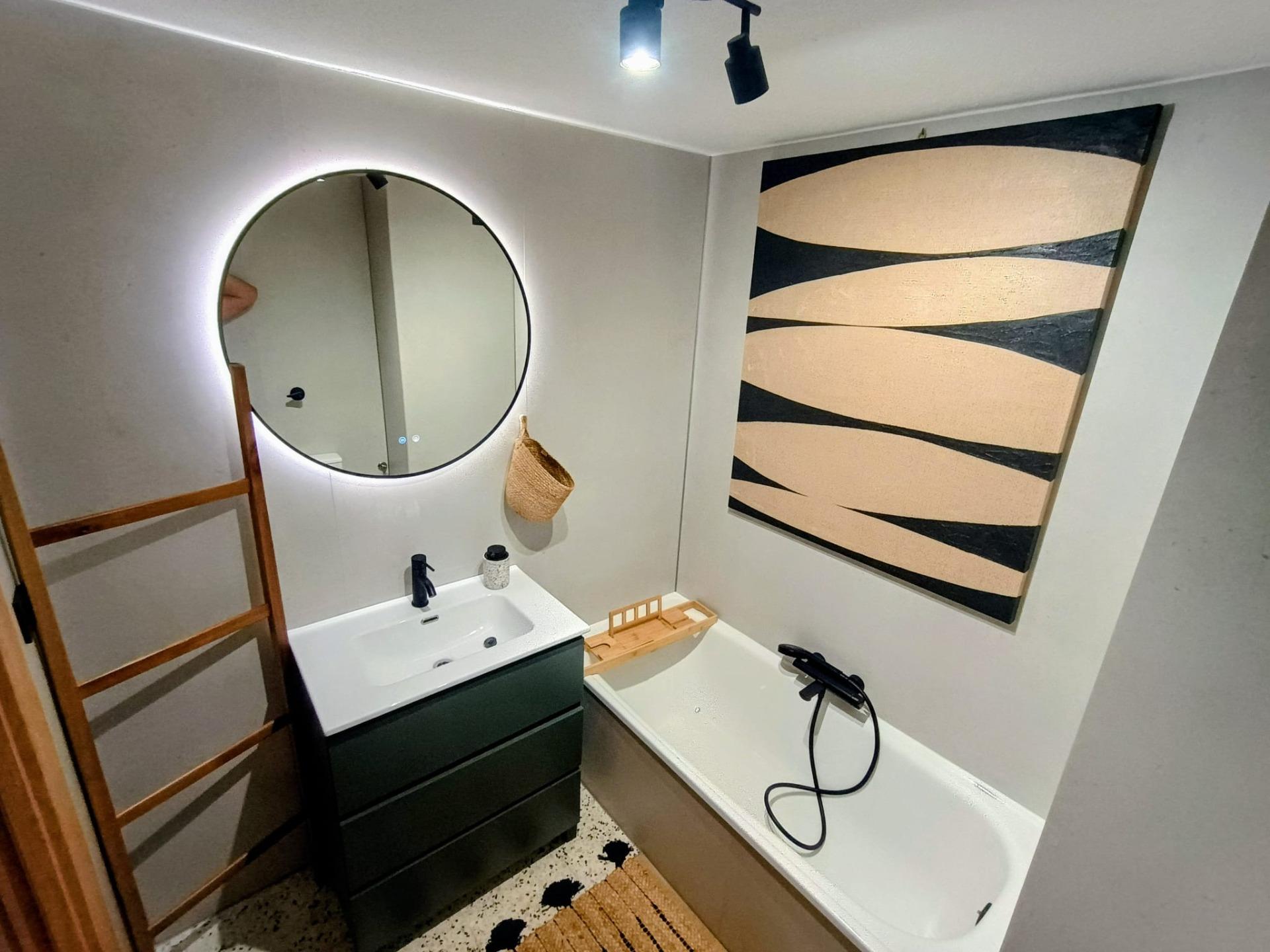 For sale - 2 Bedroom 1 Bathroom Apartment in Guardamar del Segura - Urbanizaciones  - Alicante