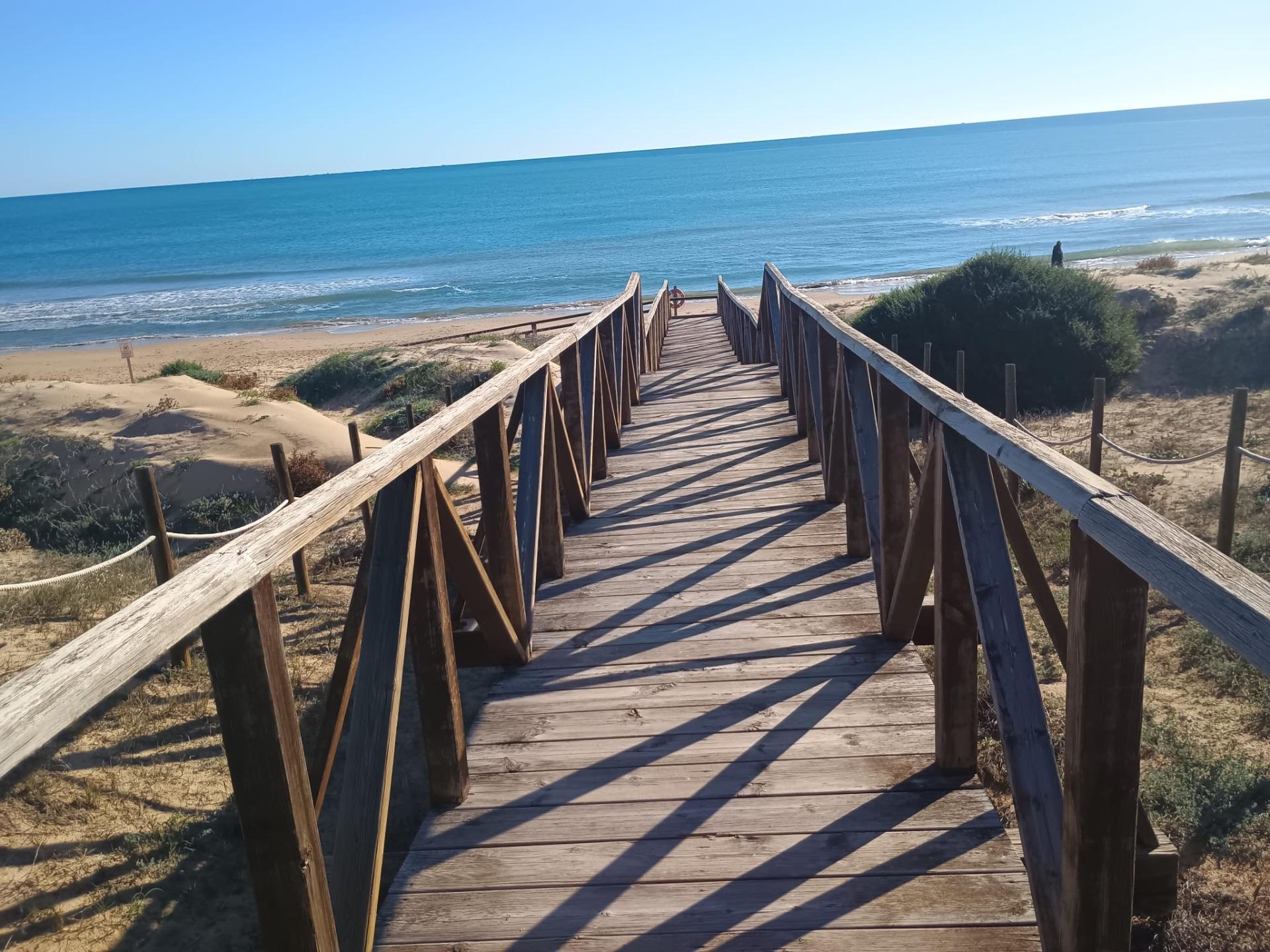 For sale - 2 Bedroom 1 Bathroom Apartment in Guardamar del Segura - Urbanizaciones  - Alicante