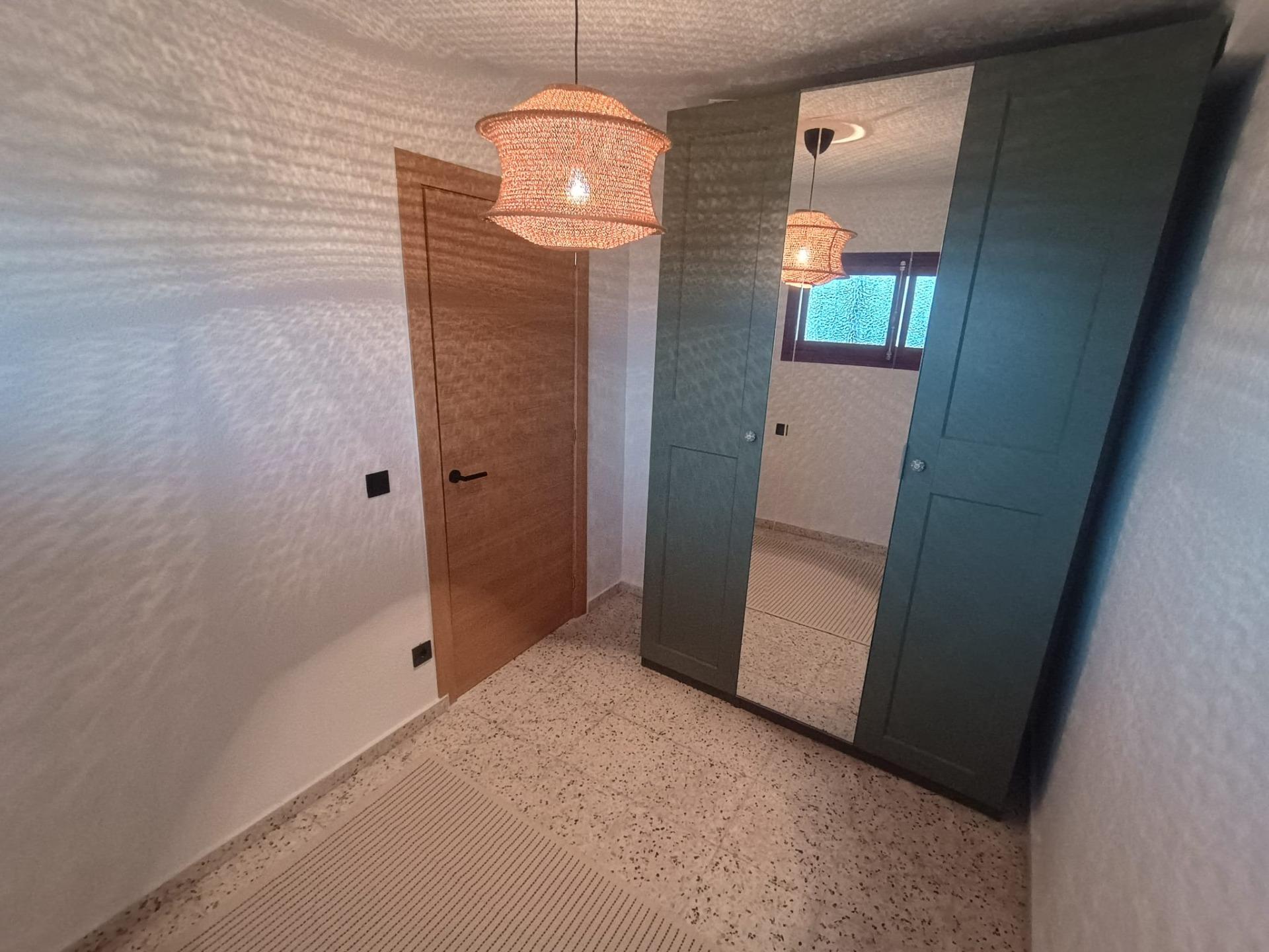 For sale - 2 Bedroom 1 Bathroom Apartment in Guardamar del Segura - Urbanizaciones  - Alicante