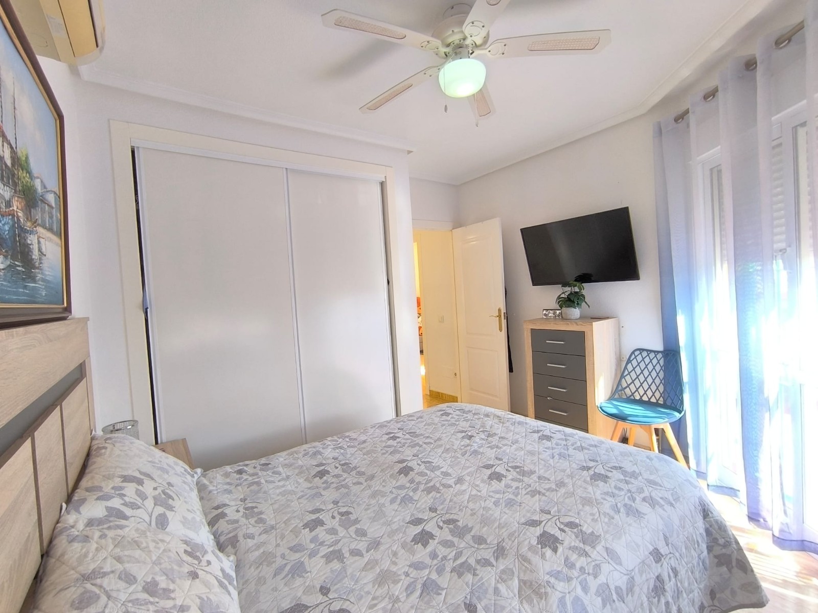 For sale - 3 Bedroom 2 Bathroom Villa in El Raso - Costa Blanca  - Alicante