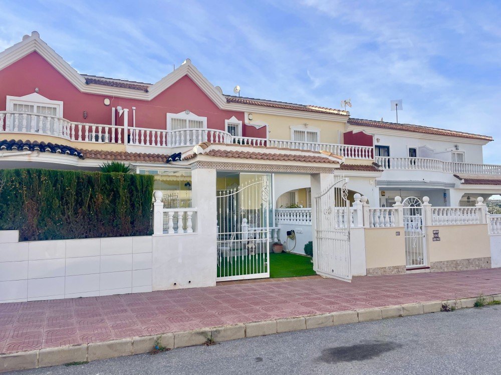 For sale - 2 Bedroom 2 Bathroom Bungalow in Benijofar - Costa Blanca  - Alicante