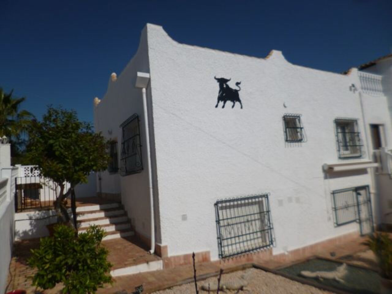 For sale - 5 Bedroom 4 Bathroom Villa in Villamartin - Costa Blanca  - Alicante