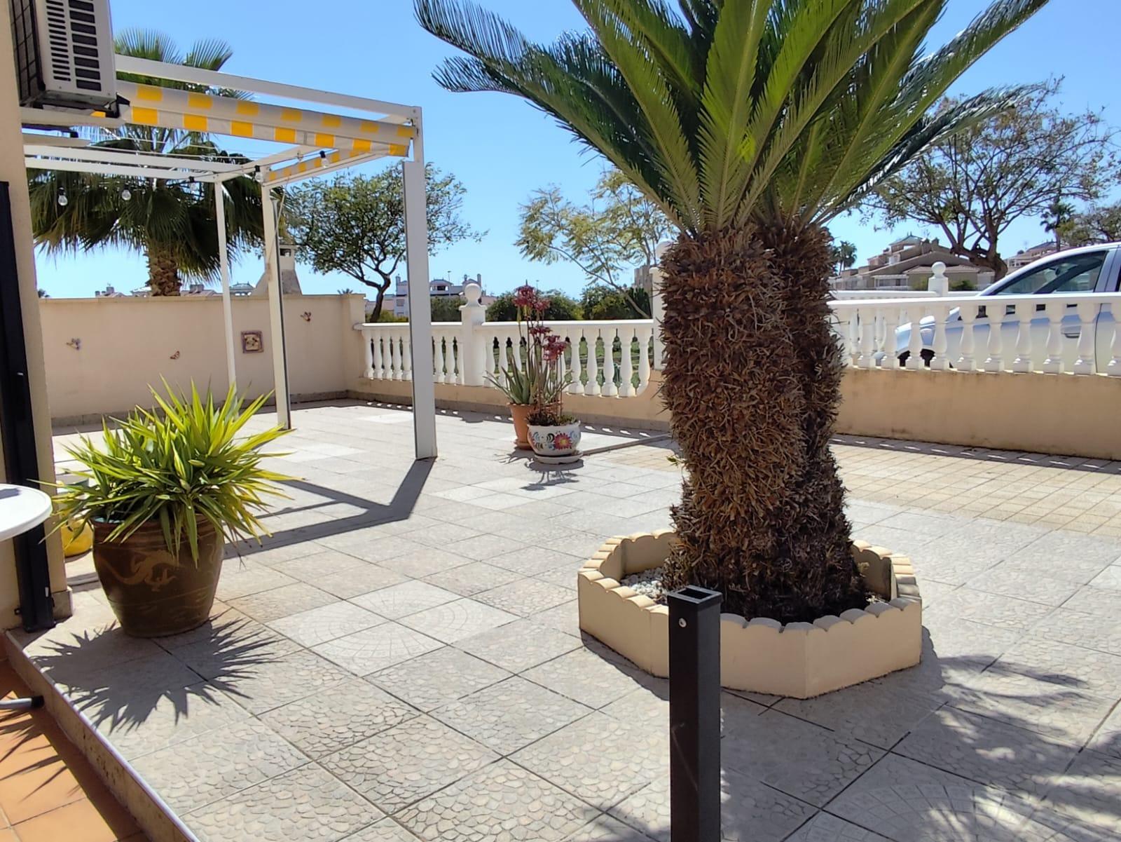 For sale - 2 Bedroom 2 Bathroom Bungalow in Orihuela - Urbanización Perla Del Mar  - Alicante