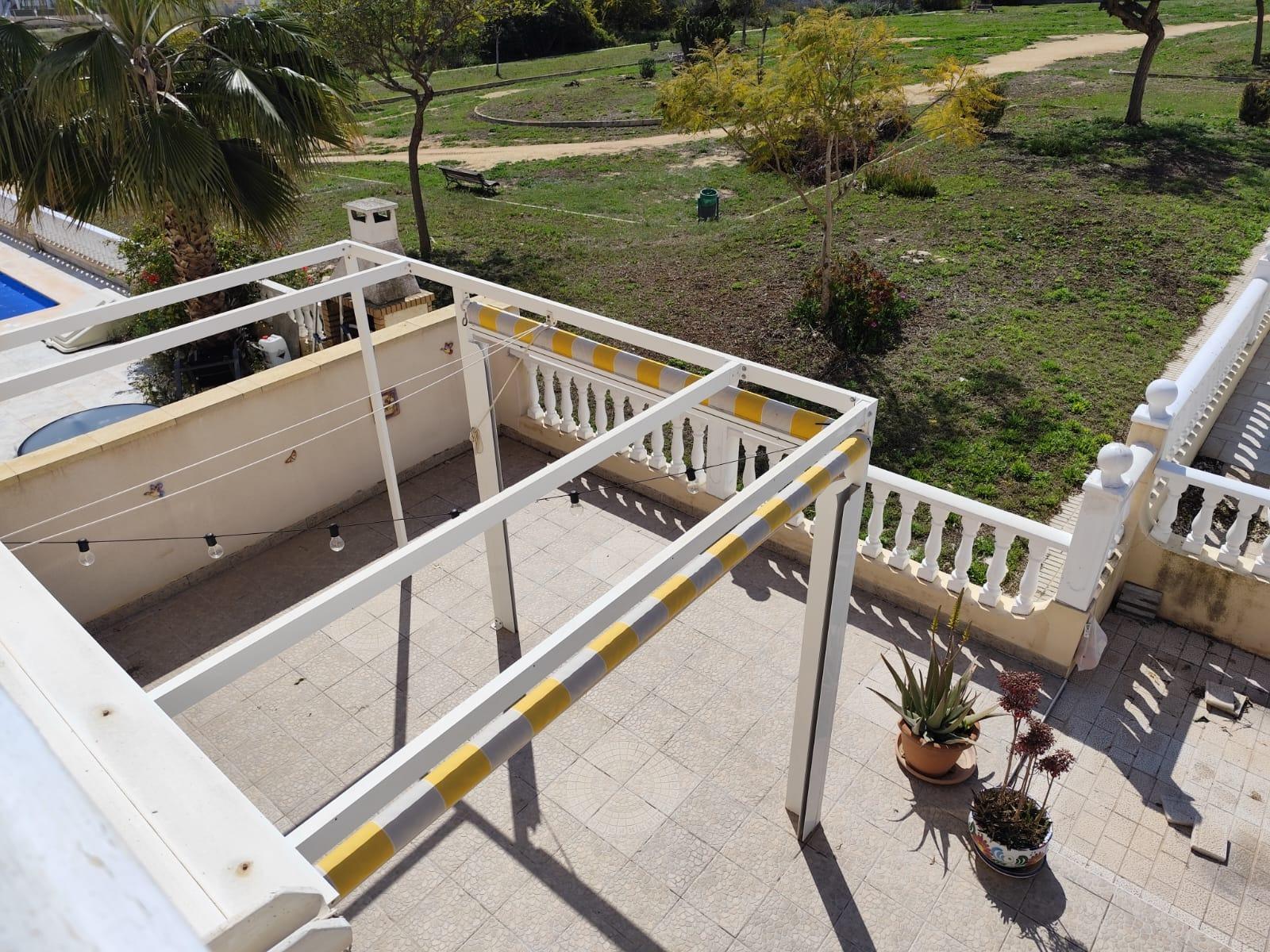 For sale - 2 Bedroom 2 Bathroom Bungalow in Orihuela - Urbanización Perla Del Mar  - Alicante