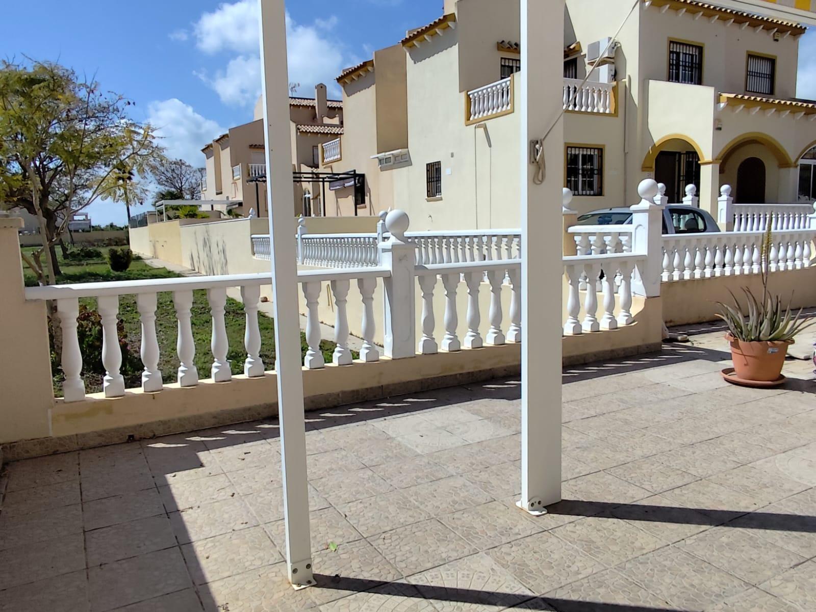 For sale - 2 Bedroom 2 Bathroom Bungalow in Orihuela - Urbanización Perla Del Mar  - Alicante