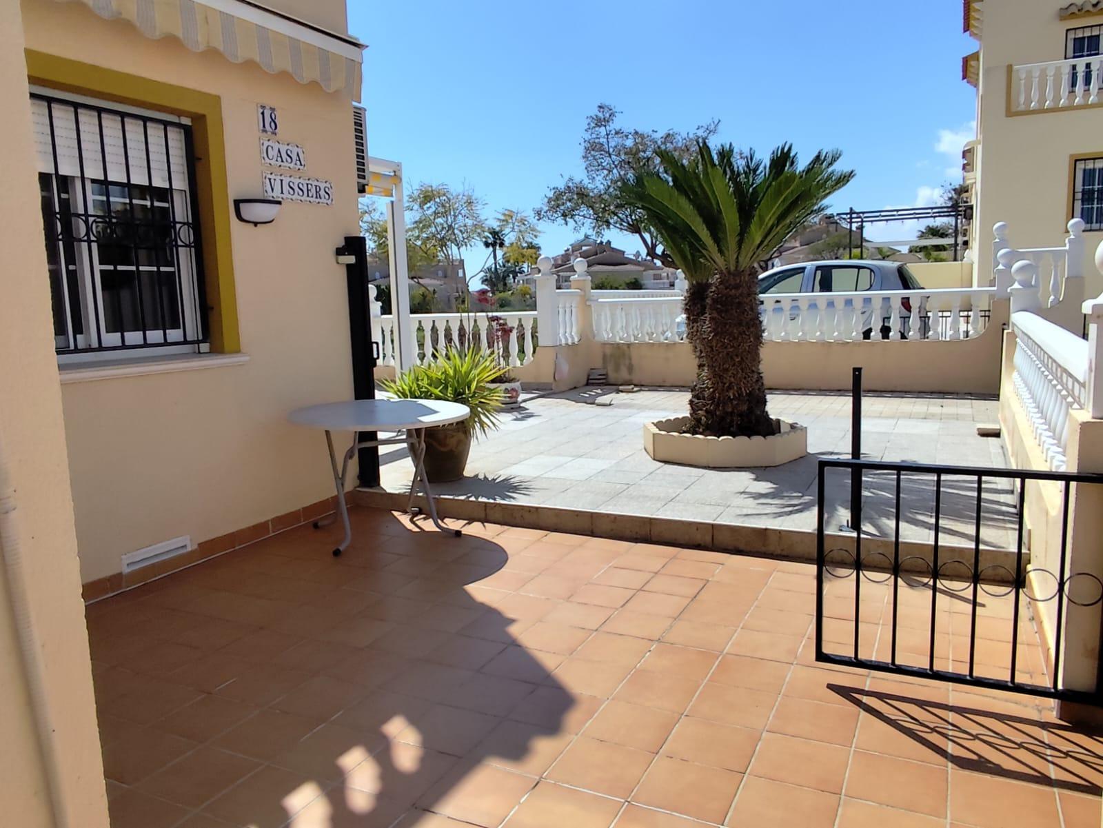For sale - 2 Bedroom 2 Bathroom Bungalow in Orihuela - Urbanización Perla Del Mar  - Alicante