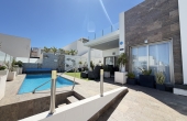 2-16127/75893, 3 Bedroom 2 Bathroom Villa in Villamartin