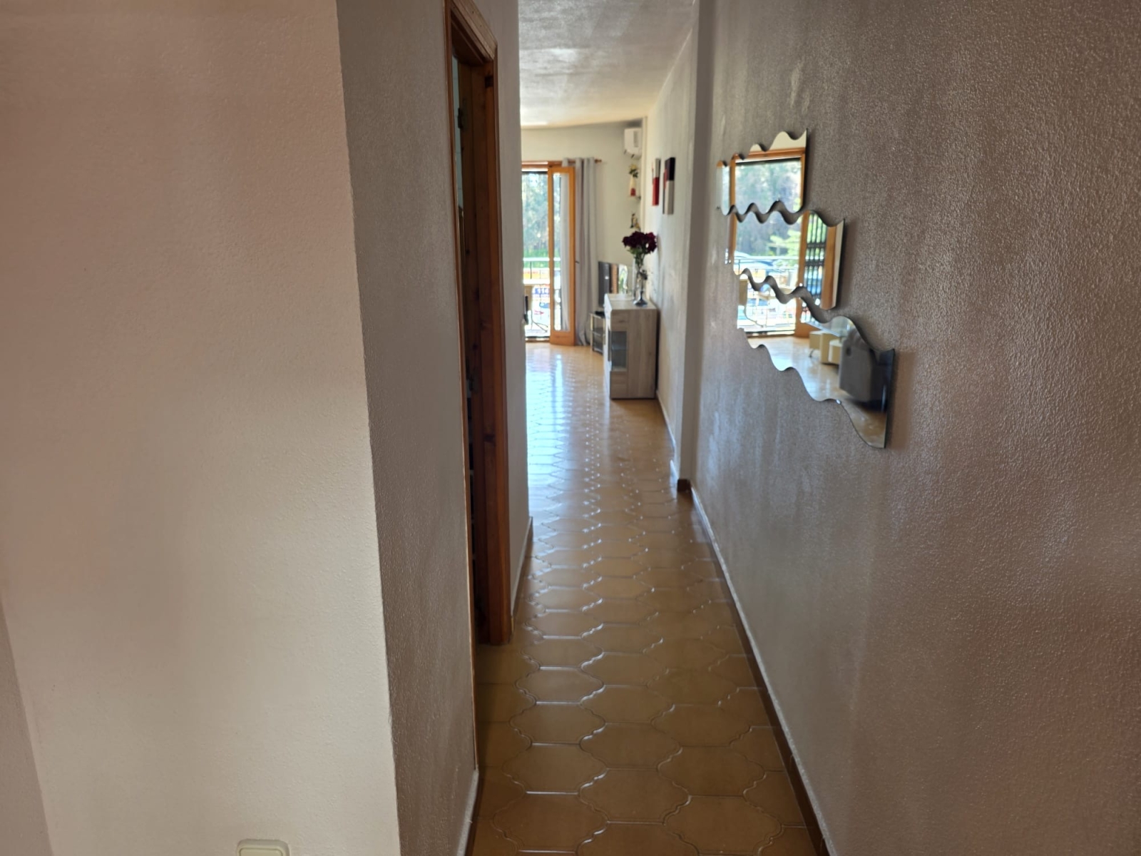 For sale - 2 Bedroom 1 Bathroom Apartment in Villamartin - , Villamartin, Alicante, Spain - Alicante