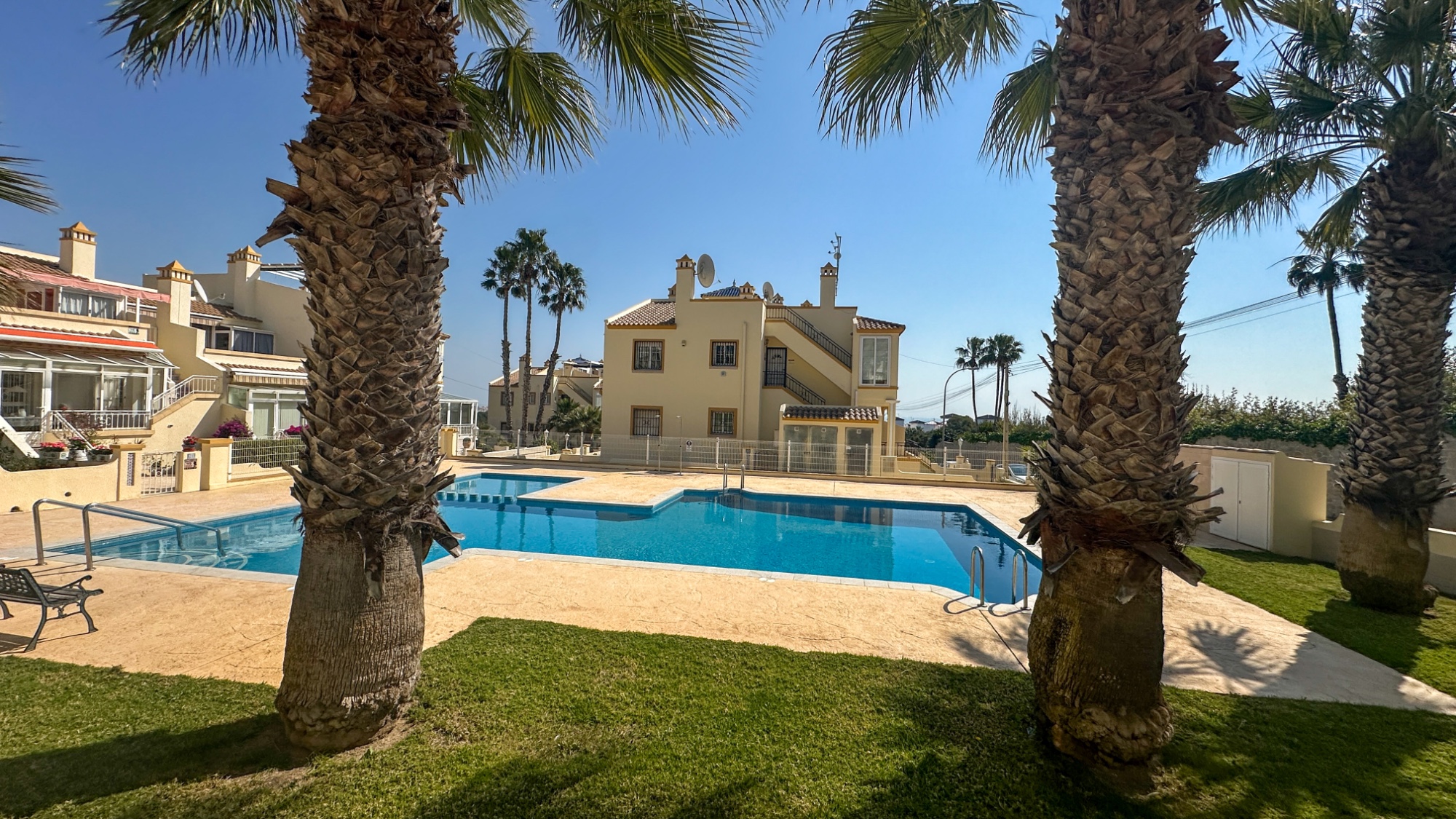 For sale - 3 Bedroom 2 Bathroom Duplex in Orihuela Costa - Costa Blanca  - Alicante