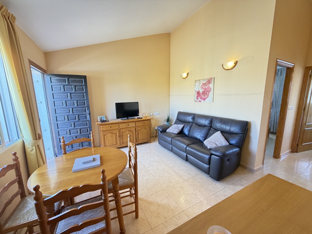 For sale - 2 Bedroom 1 Bathroom Apartment in Villamartin - , Villamartin, Alicante, Spain - Alicante