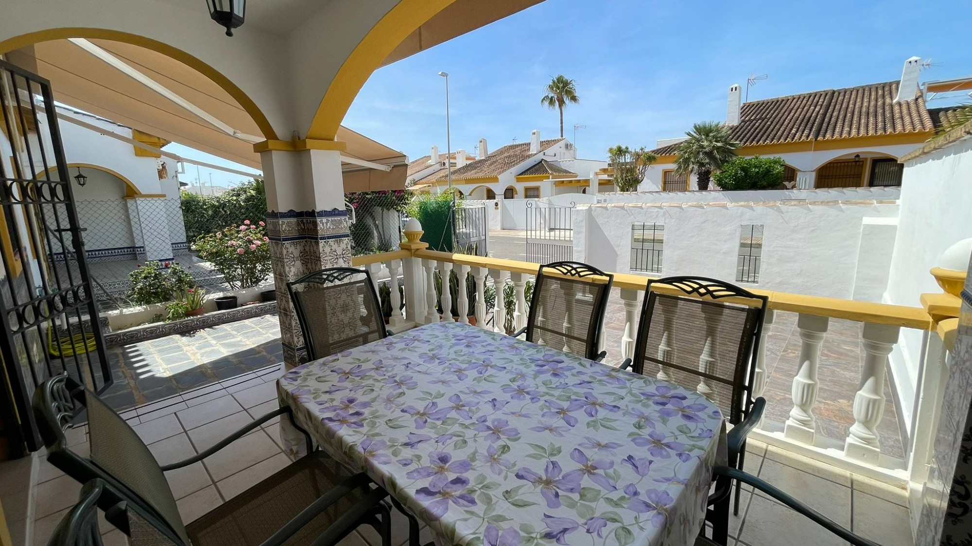 For sale - 3 Bedroom 2 Bathroom Town House in Pilar de La Horadada - Costa Blanca  - Alicante