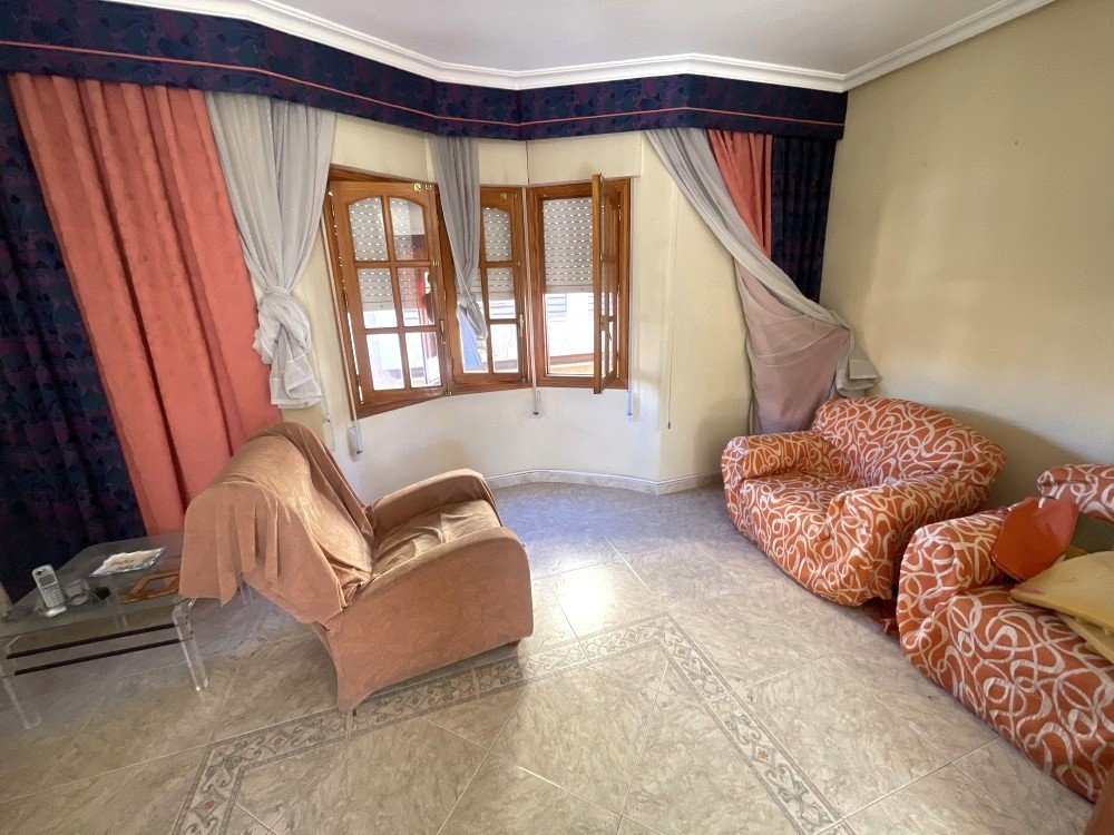 For sale - 5 Bedroom 3 Bathroom Town House in Rojales - Inland  - Alicante