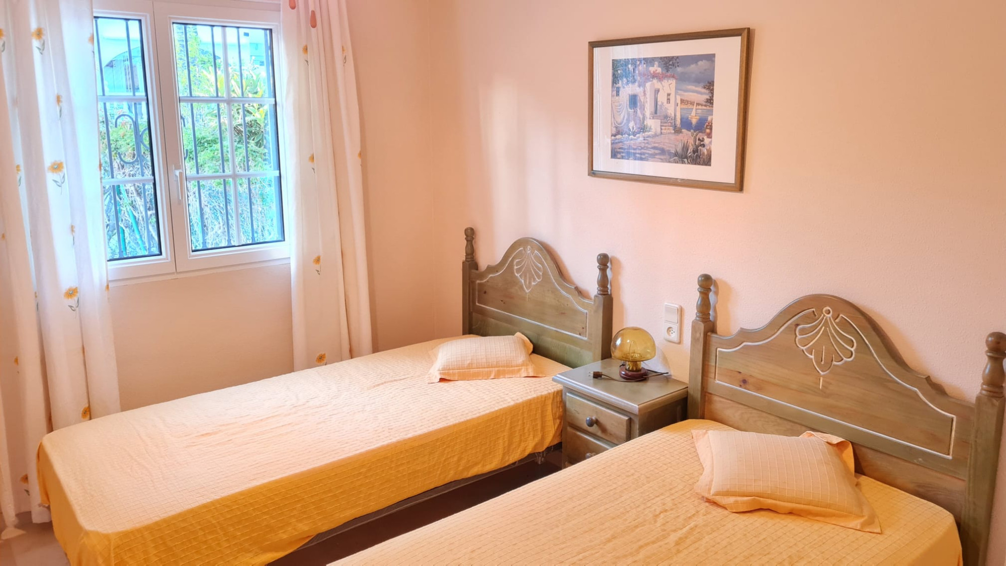 For sale - 2 Bedroom 1 Bathroom Bungalow in Villamartin - Costa Blanca  - Alicante