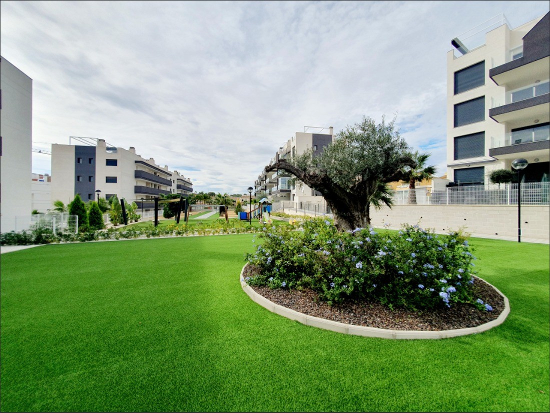 For sale - 2 Bedroom 2 Bathroom Apartment in Villamartin - Costa Blanca  - Alicante