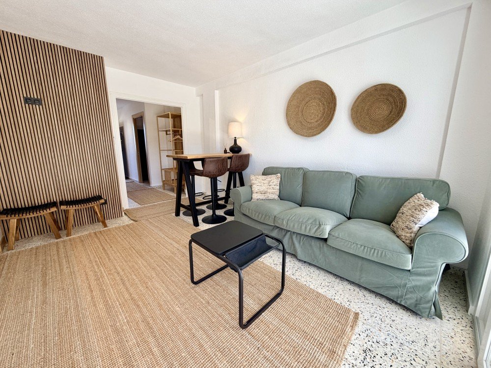 For sale - 2 Bedroom 1 Bathroom Apartment in Guardamar del Segura - Costa Blanca  - Alicante