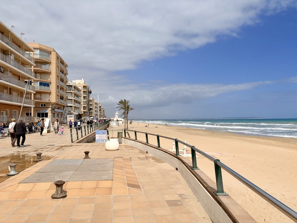 For sale - 3 Bedroom 2 Bathroom Apartment in Guardamar del Segura - Costa Blanca  - Alicante