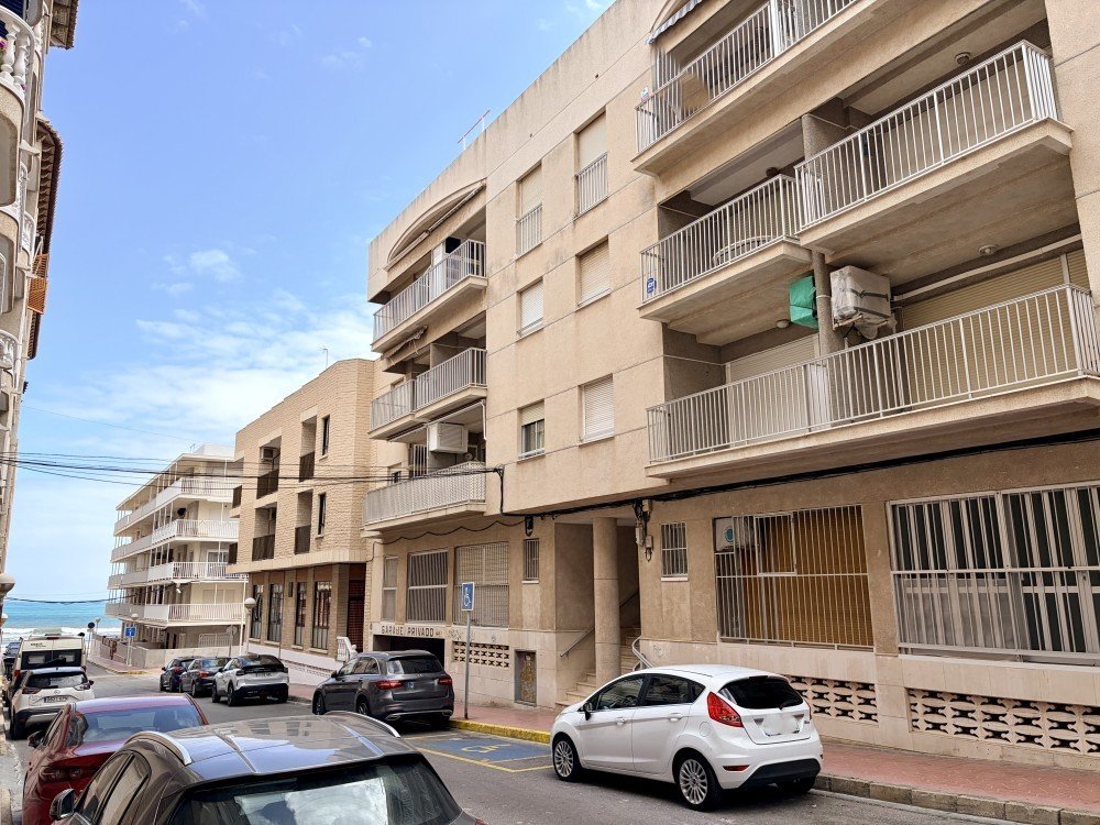 For sale - 3 Bedroom 2 Bathroom Apartment in Guardamar del Segura - Costa Blanca  - Alicante