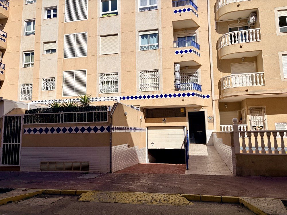 For sale - 2 Bedroom 2 Bathroom Apartment in Guardamar del Segura - Costa Blanca  - Alicante