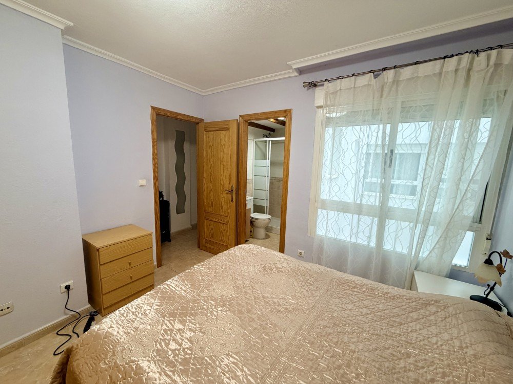 For sale - 2 Bedroom 2 Bathroom Apartment in Guardamar del Segura - Costa Blanca  - Alicante