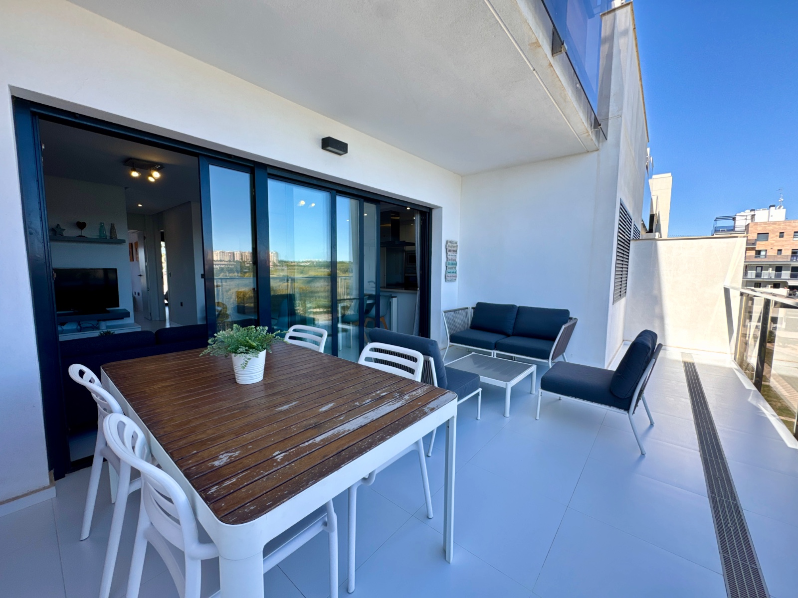 For sale - 2 Bedroom 2 Bathroom Apartment in Pilar de La Horadada - Costa Blanca  - Alicante
