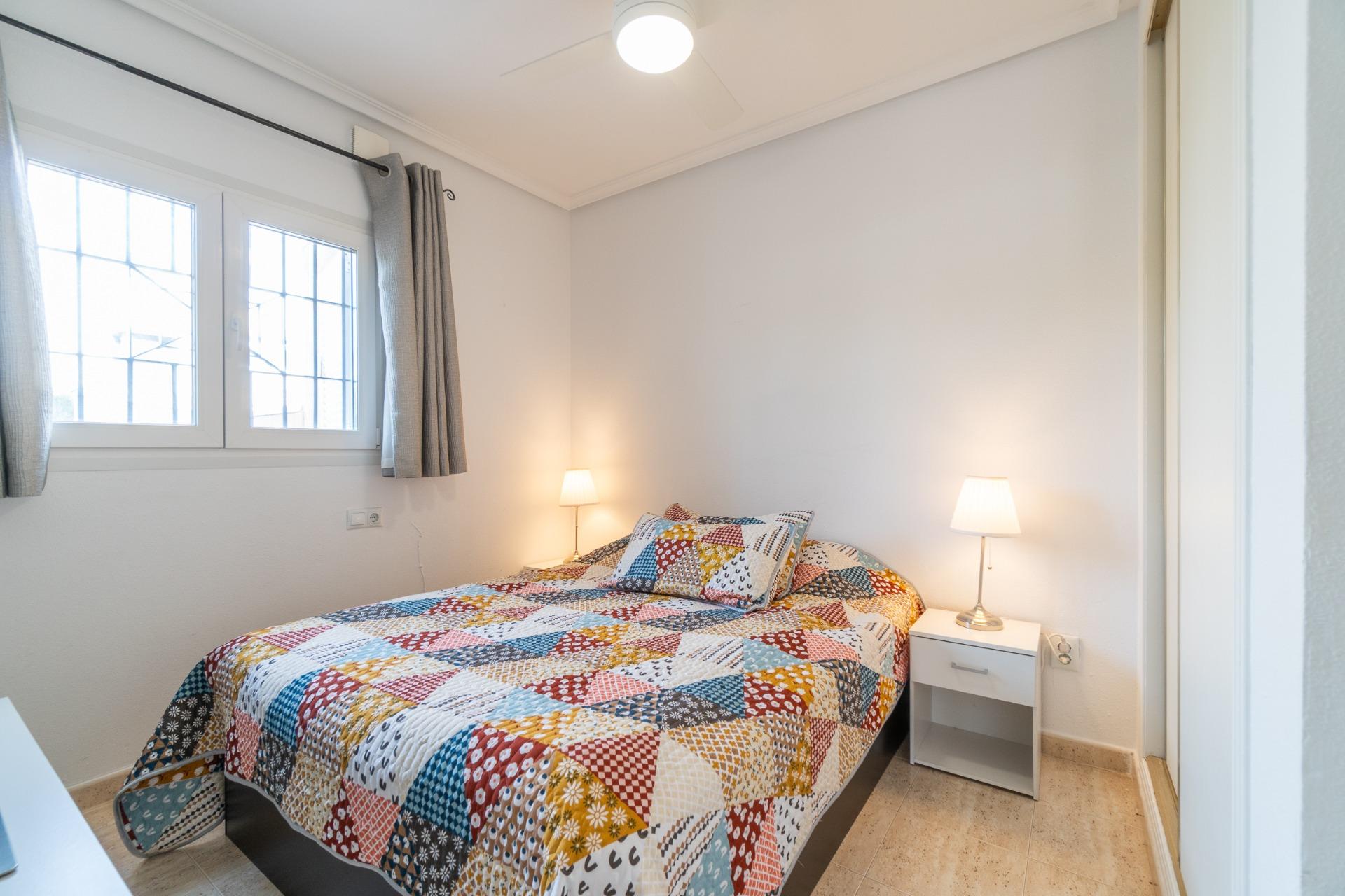 For sale - 3 Bedroom 2 Bathroom Town house in Playa Flamenca - Zeniamar-Horizonte-La Campana  - Alicante