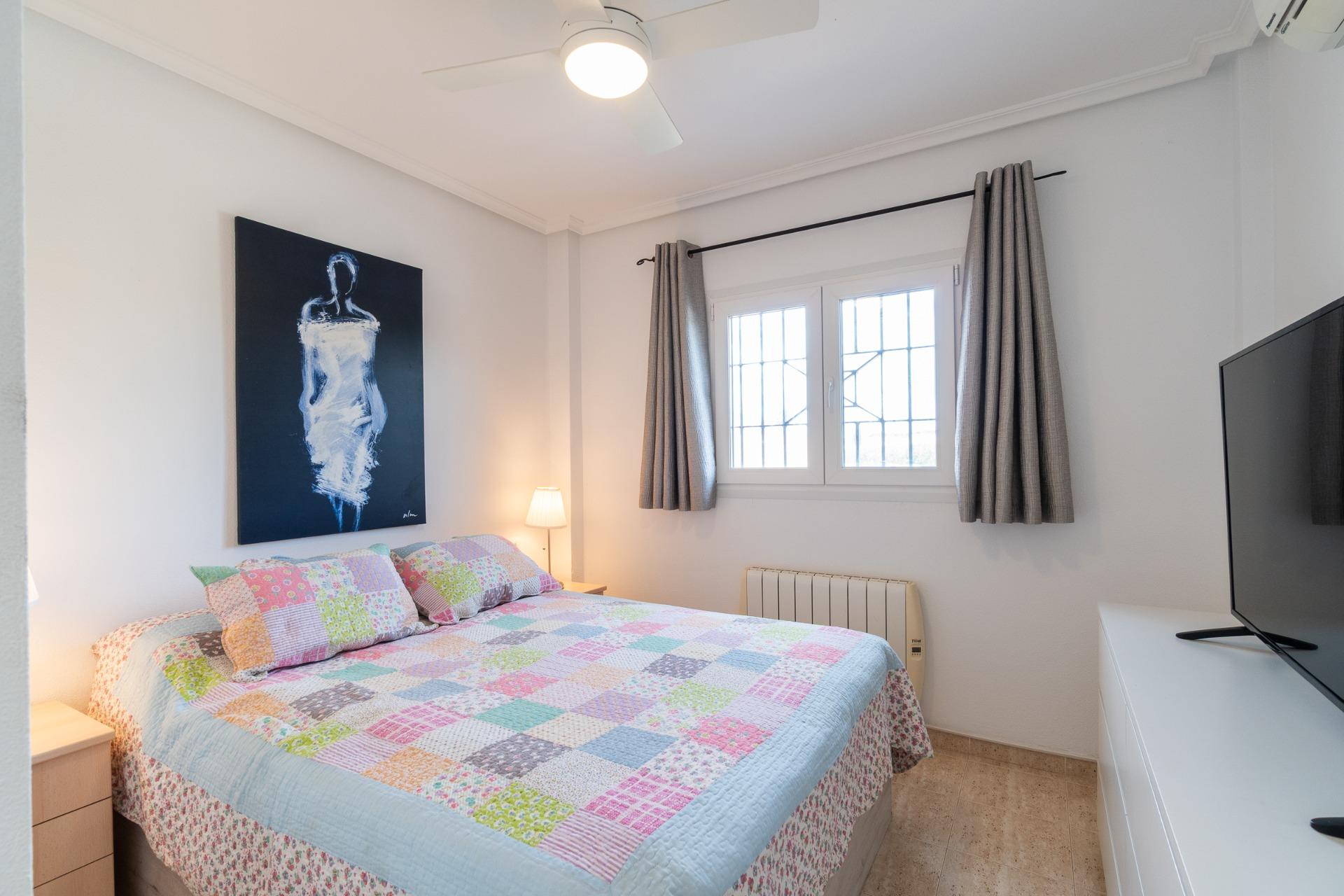 For sale - 3 Bedroom 2 Bathroom Town house in Playa Flamenca - Zeniamar-Horizonte-La Campana  - Alicante