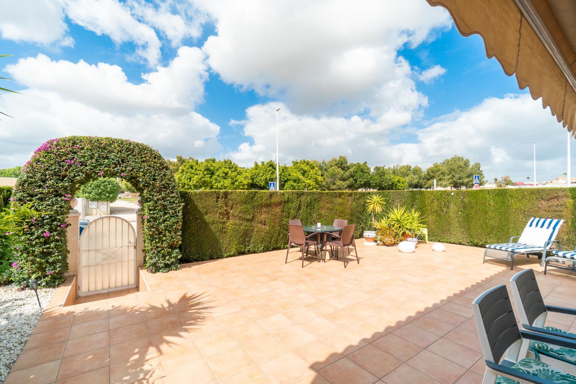 For sale - 3 Bedroom 2 Bathroom Town house in Playa Flamenca - Zeniamar-Horizonte-La Campana  - Alicante