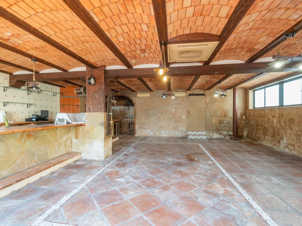 4 Bedroom 2 Bathroom Villa in Torrevieja