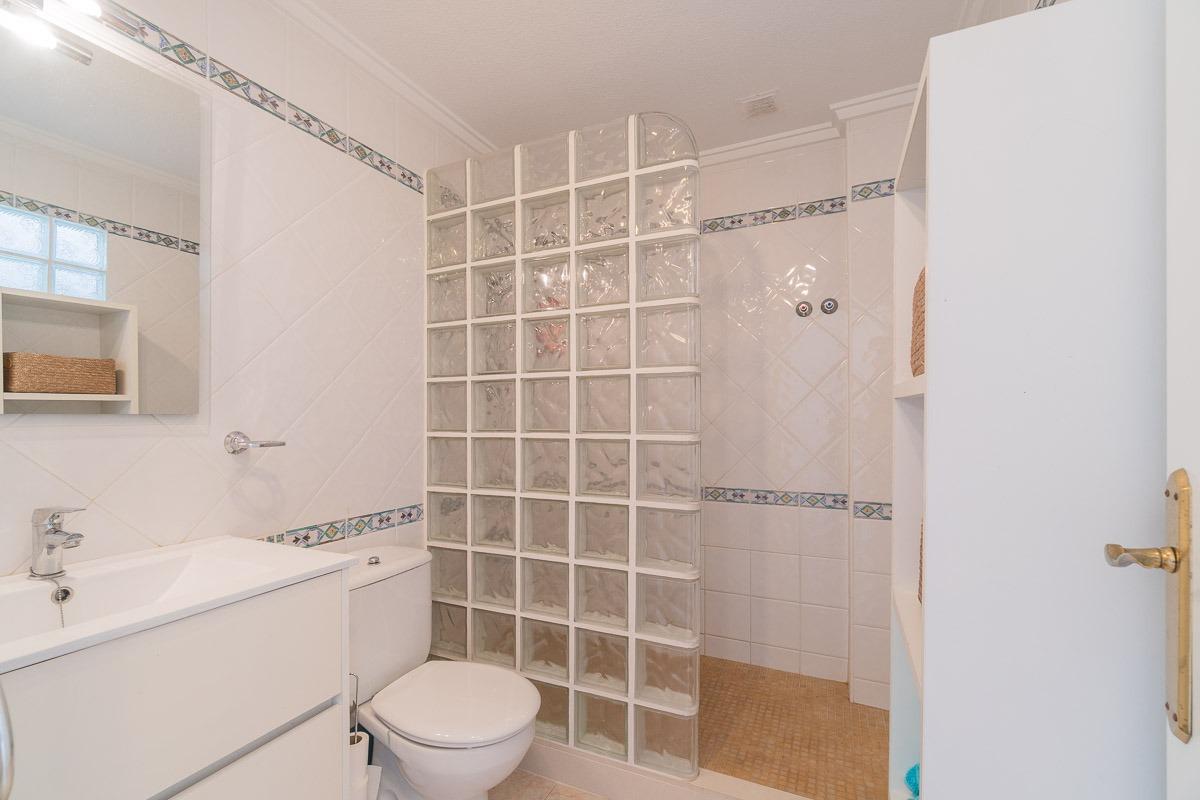 For sale - 2 Bedroom 1 Bathroom Townhouse in Playa Flamenca - Playa Flamenca  - Alicante