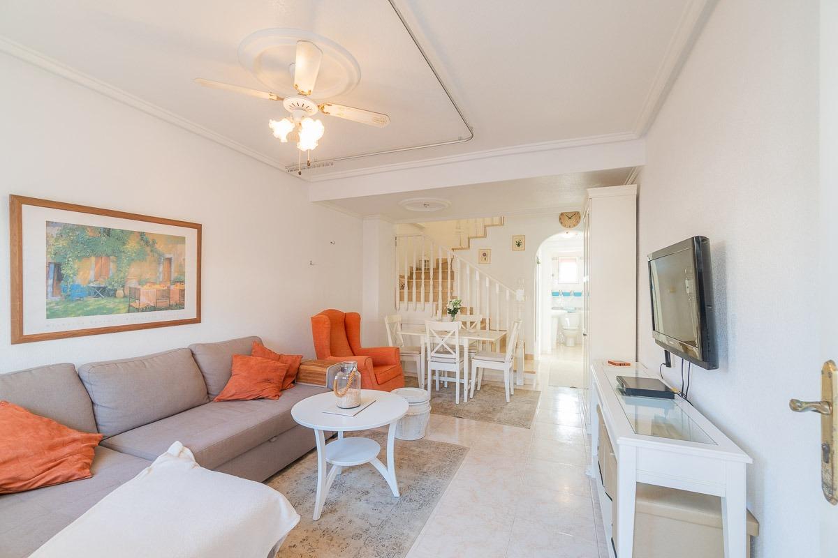 For sale - 2 Bedroom 1 Bathroom Townhouse in Playa Flamenca - Playa Flamenca  - Alicante