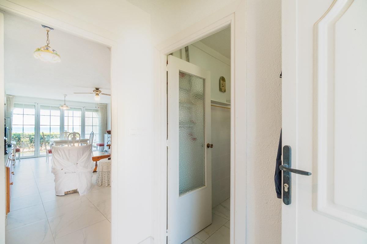 For sale - 2 Bedroom 1 Bathroom Townhouse in Playa Flamenca - Playa Flamenca  - Alicante