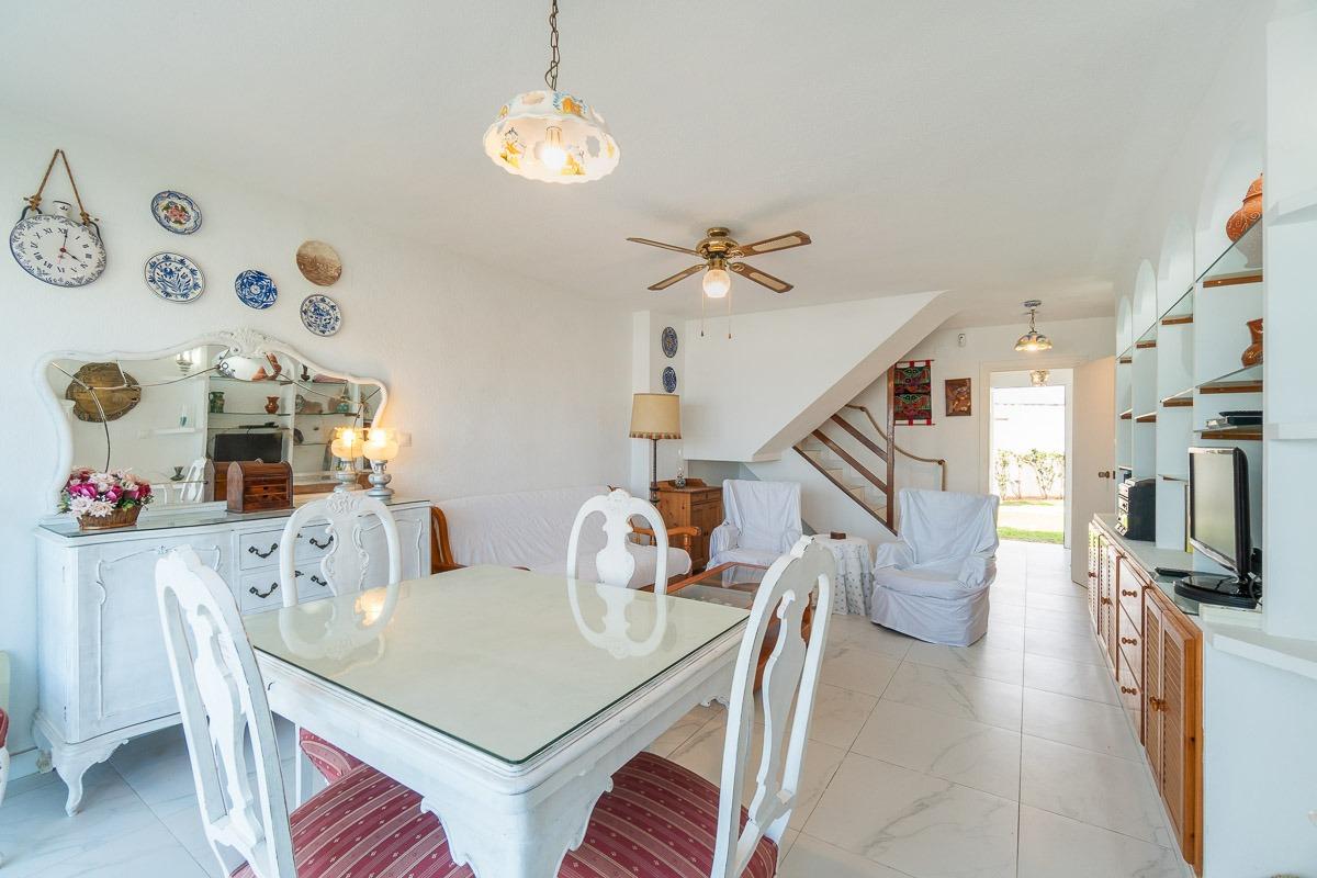 For sale - 2 Bedroom 1 Bathroom Townhouse in Playa Flamenca - Playa Flamenca  - Alicante