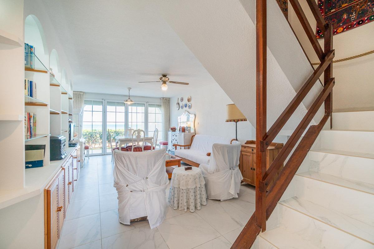 For sale - 2 Bedroom 1 Bathroom Townhouse in Playa Flamenca - Playa Flamenca  - Alicante