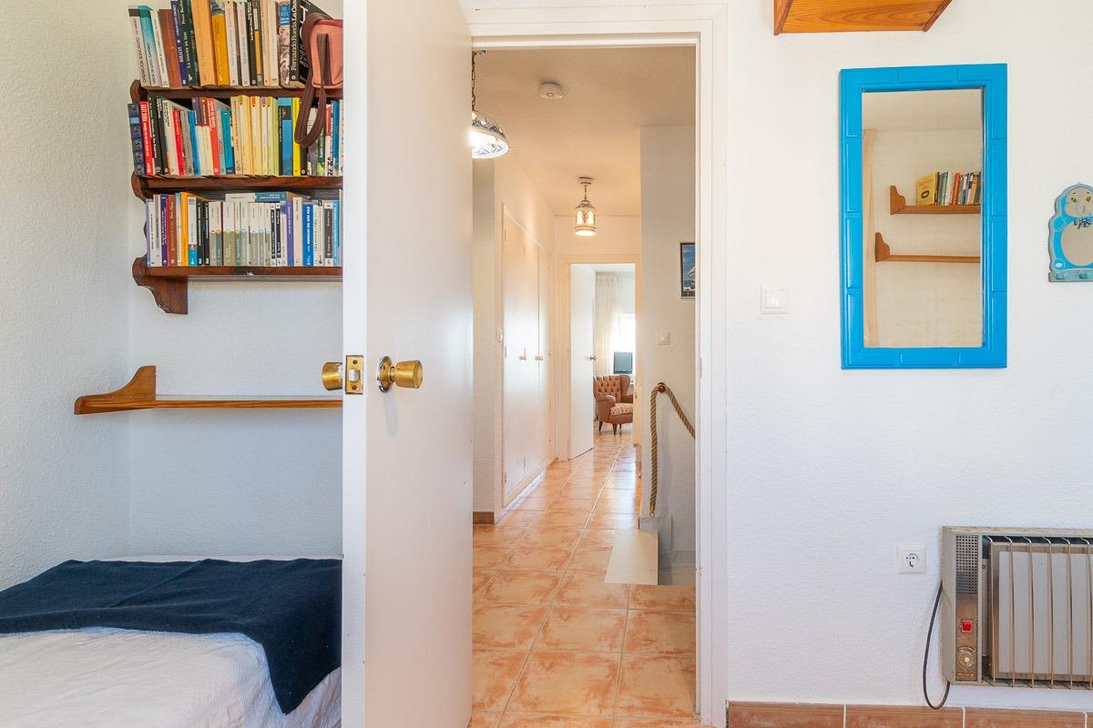 For sale - 2 Bedroom 1 Bathroom Townhouse in Playa Flamenca - Playa Flamenca  - Alicante