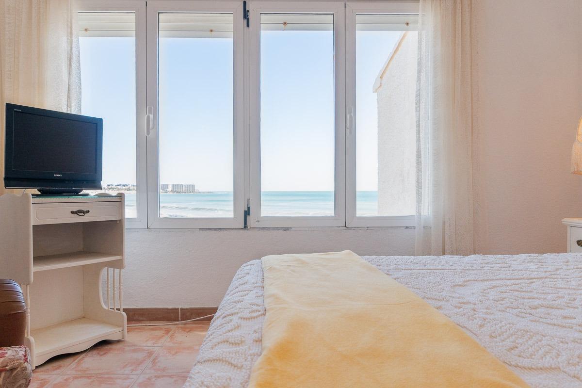 For sale - 2 Bedroom 1 Bathroom Townhouse in Playa Flamenca - Playa Flamenca  - Alicante