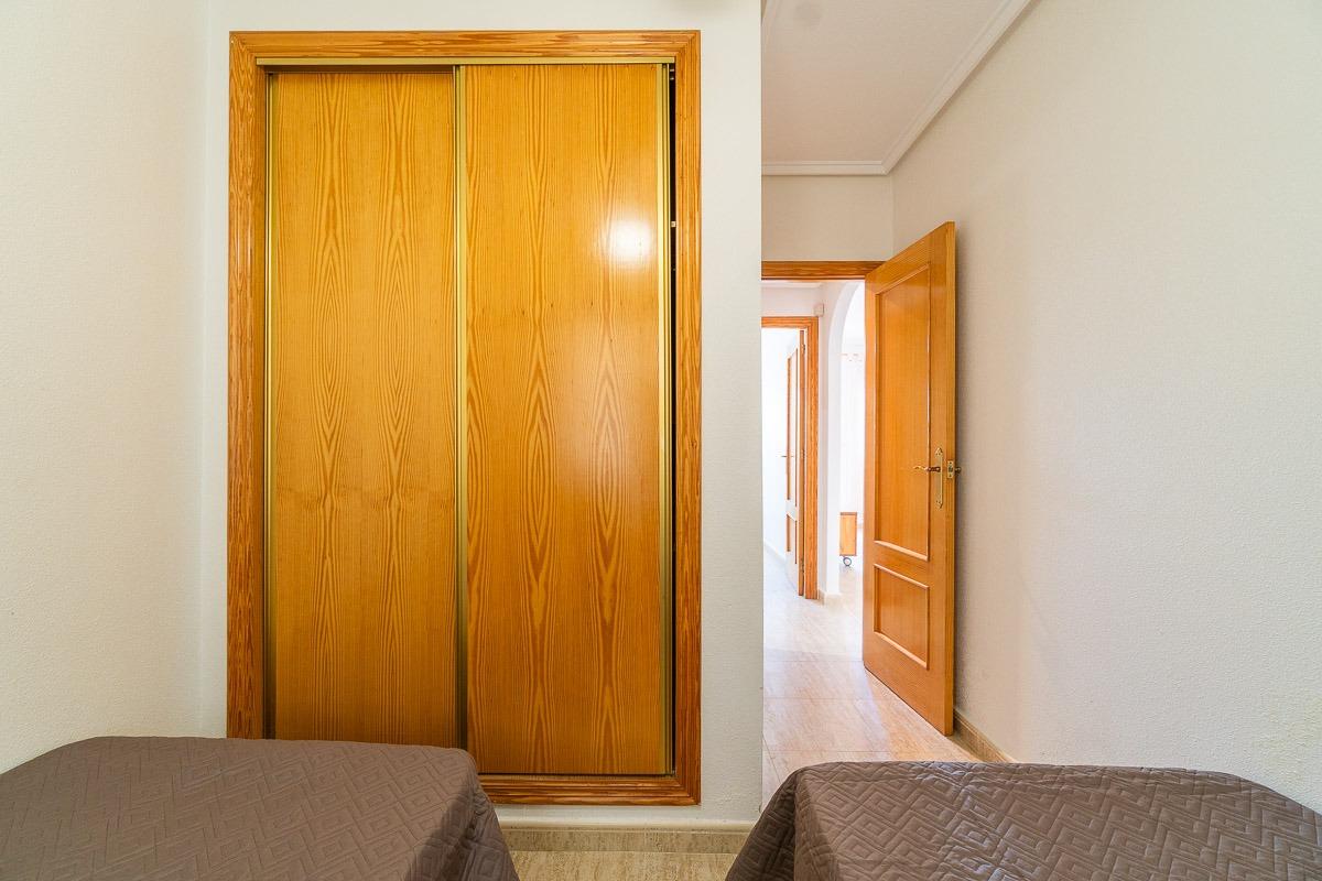 For sale - 2 Bedroom 1 Bathroom Ground floor apartment Villamartin - Villamartin  - Alicante