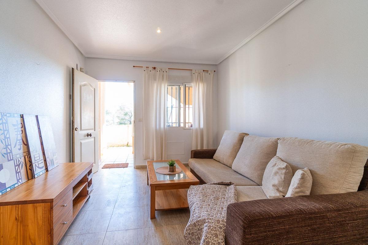 For sale - 2 Bedroom 1 Bathroom Ground floor apartment Villamartin - Villamartin  - Alicante