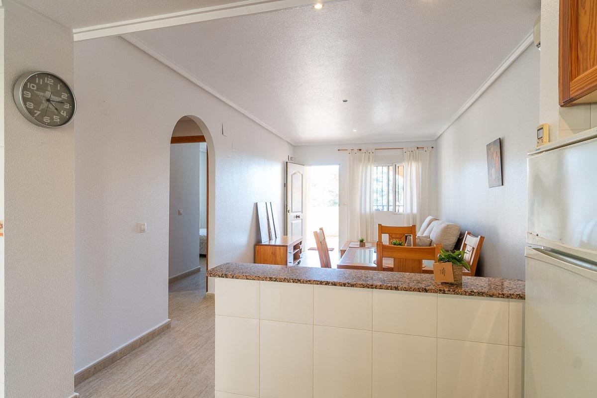 For sale - 2 Bedroom 1 Bathroom Ground floor apartment Villamartin - Villamartin  - Alicante