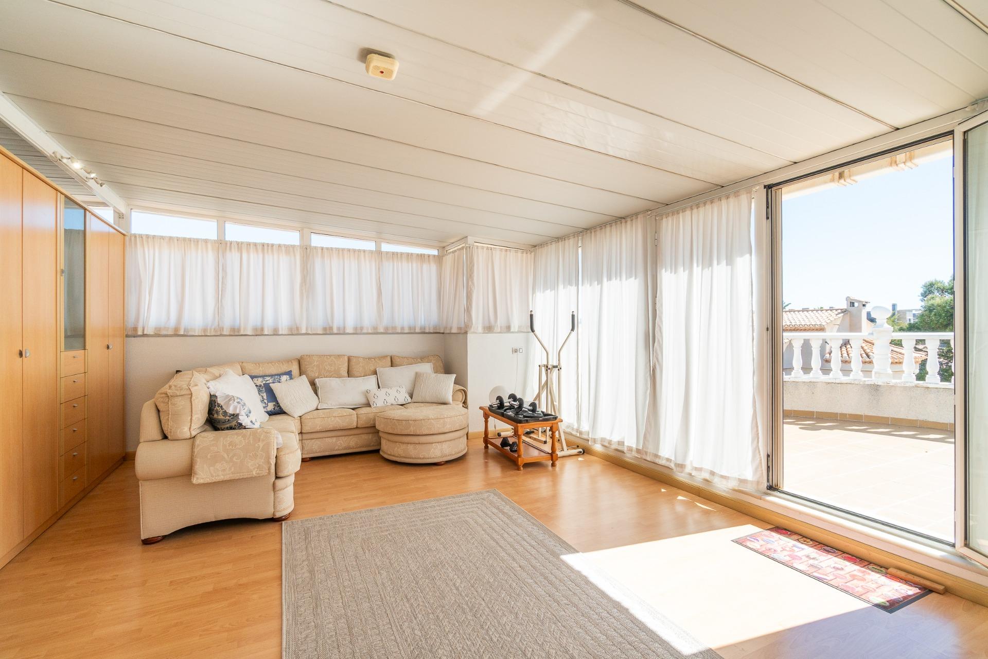 For sale - 3 Bedroom 2 Bathroom Villa in Playa Flamenca - Playa Flamenca - Alicante