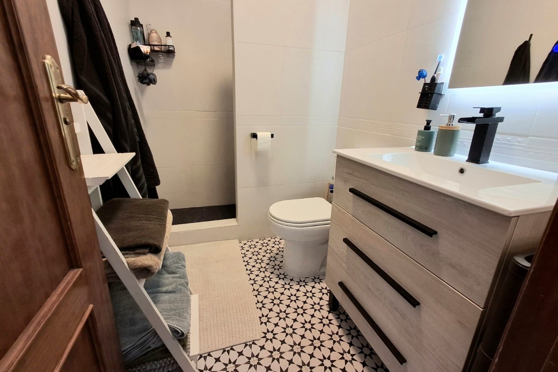 For sale - 4 Bedroom 3 Bathroom Villa Detached in Ciudad Quesada - Doña pepa  - Alicante