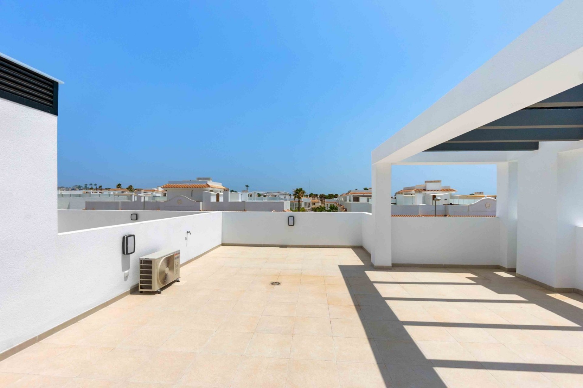 For sale - 2 Bedroom 2 Bathroom Apartment in Ciudad Quesada - Doña pepa  - Alicante