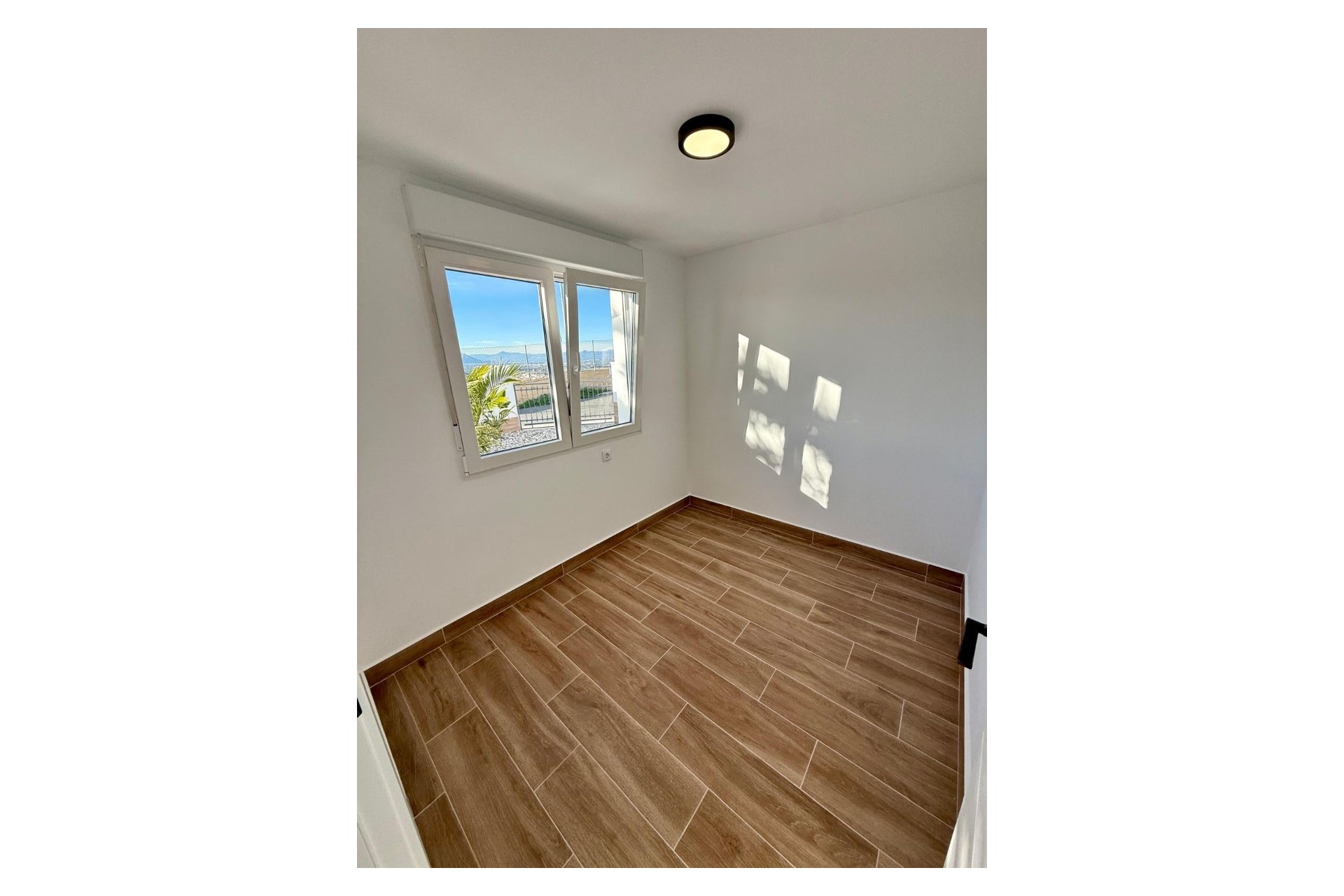 For sale - 3 Bedroom 1 Bathroom Semi-Detached in Ciudad Quesada - Rojales  - Alicante