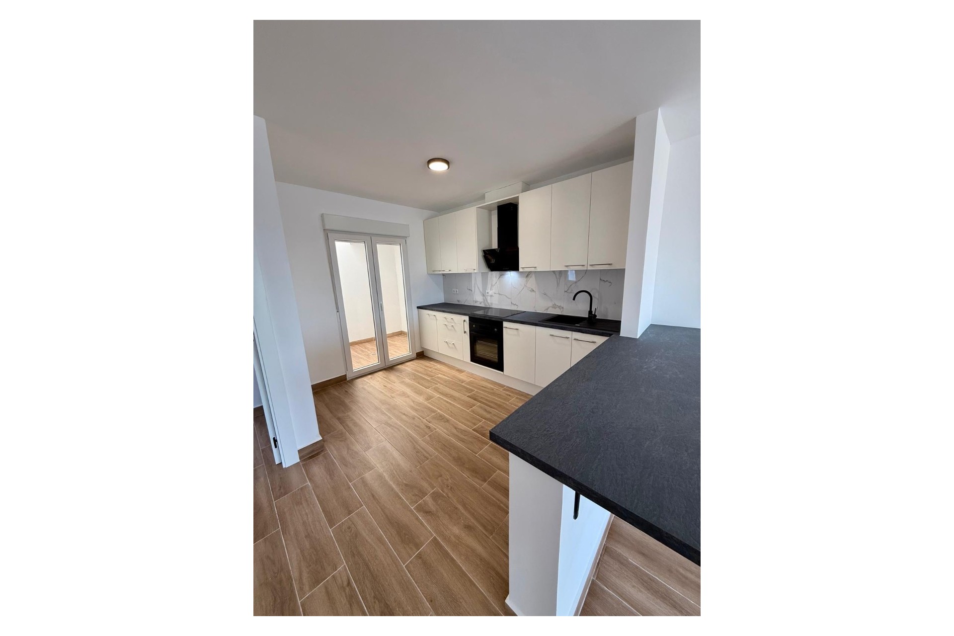 For sale - 3 Bedroom 1 Bathroom Semi-Detached in Ciudad Quesada - Rojales  - Alicante