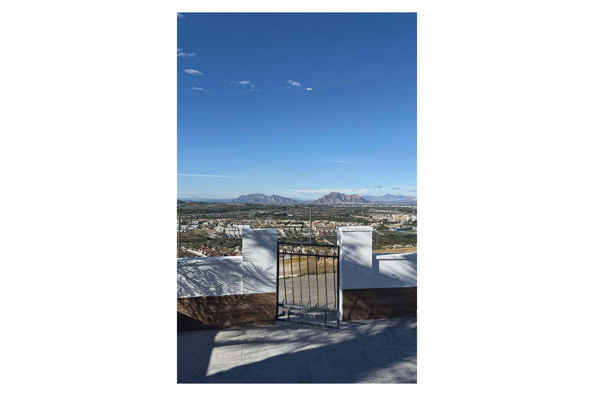 For sale - 3 Bedroom 1 Bathroom Semi-Detached in Ciudad Quesada - Rojales  - Alicante